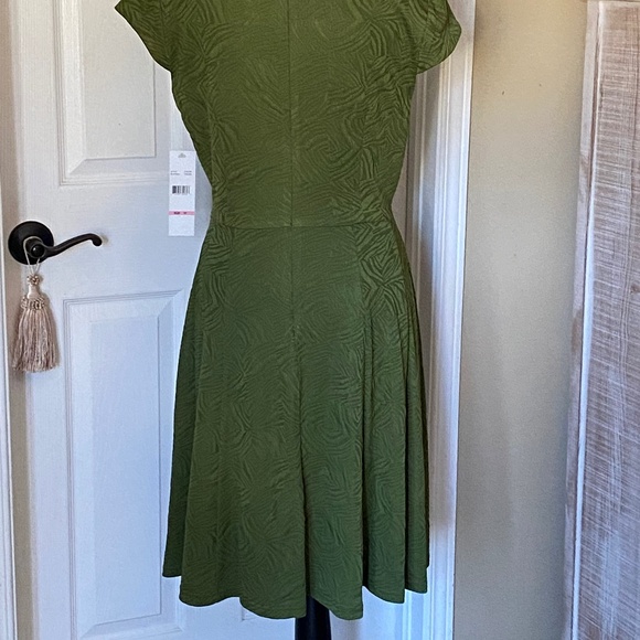 Chetta B Green Midi Dress - Picture 4 of 12